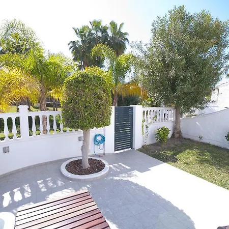 Oasis 22 Daire Nerja
