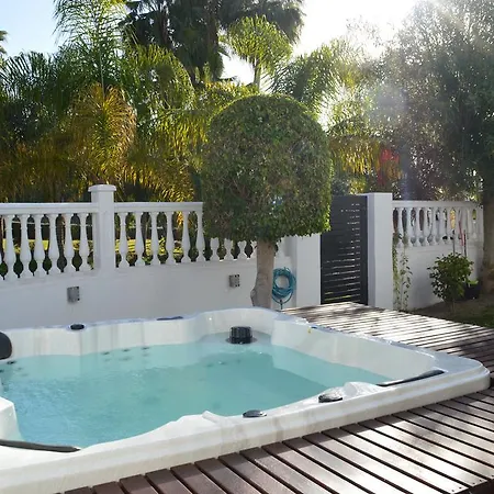Apartamento Oasis 22 *