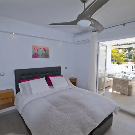 Apartamento Oasis 22 *